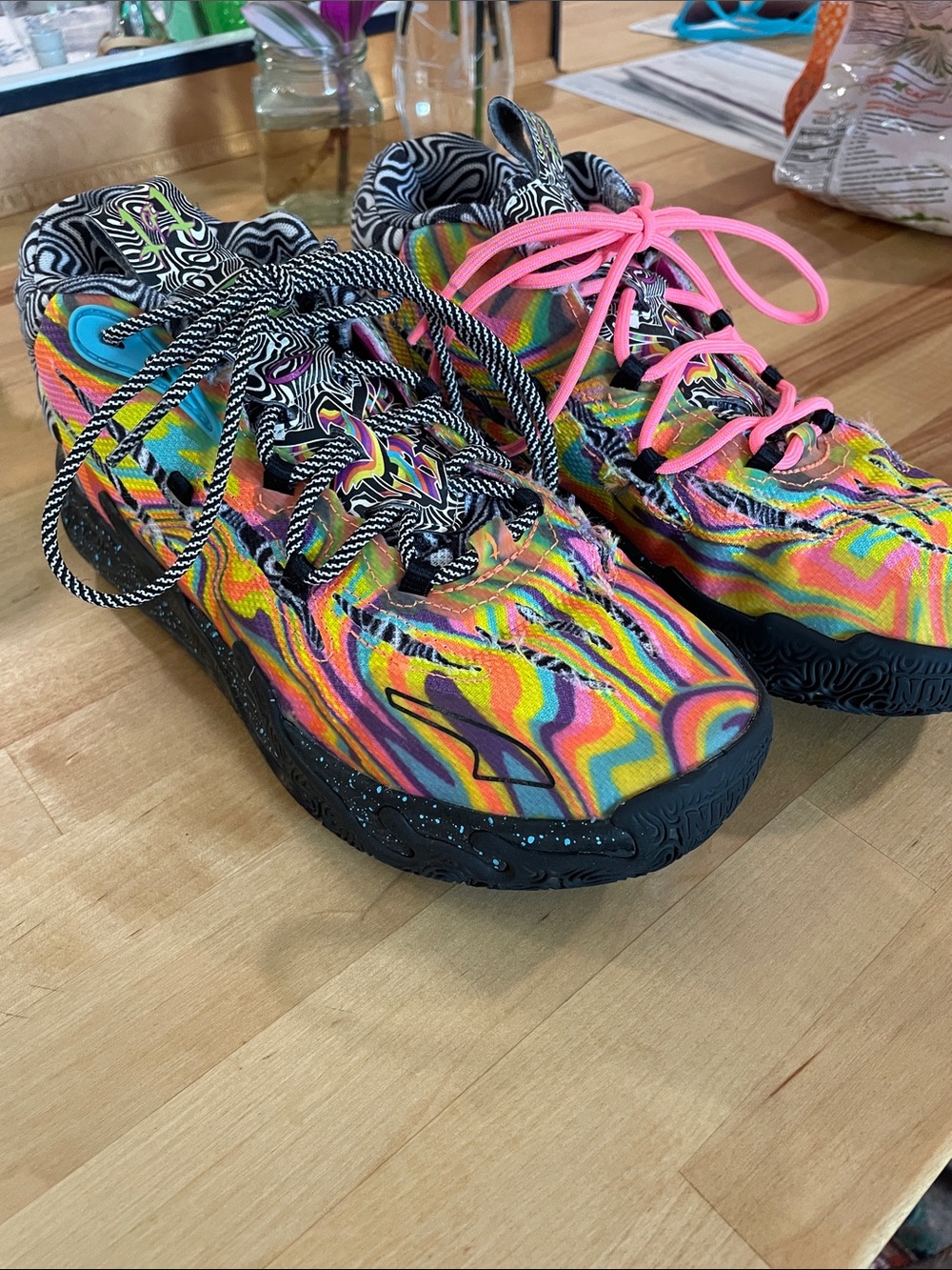 Puma M.E.L.O Kids Multicolor Swirl Athletic Shoes - Vibrant Pink Accents